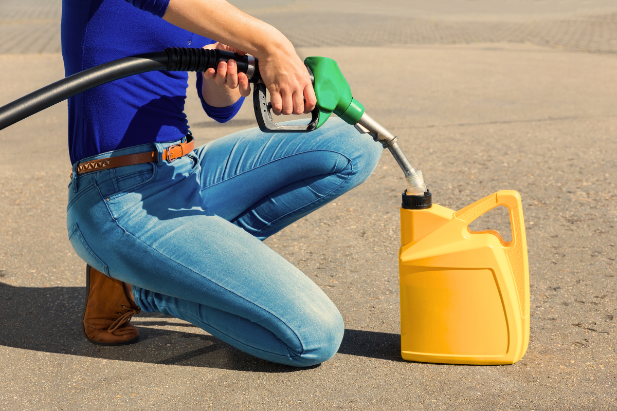Fuel Price Change Image April 2025 vivaoil.com petrol price nov 2024